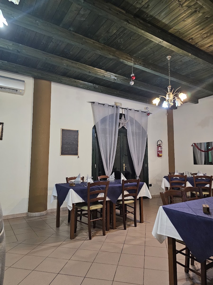 Ristorante Pizzeria La Tavola Da Rino & Figli